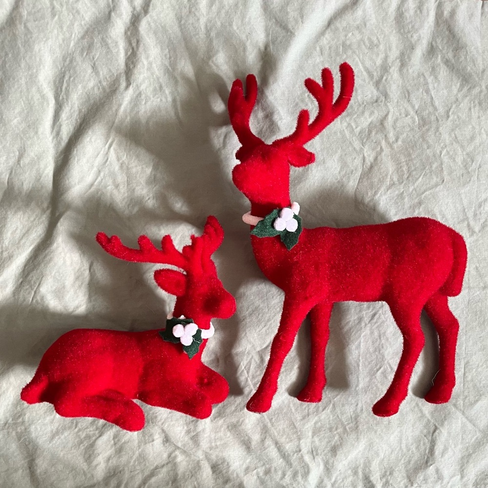Festive Red Reindeer Decor Set